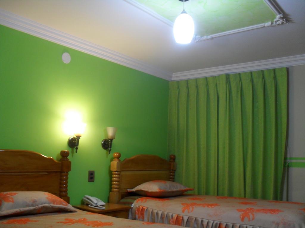 Hostal Corona Blanca 수크레 객실 사진