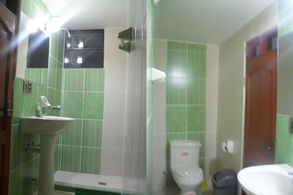 Hostal Corona Blanca 수크레 외부 사진