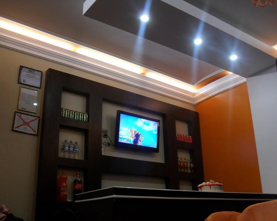 Hostal Corona Blanca 수크레 외부 사진